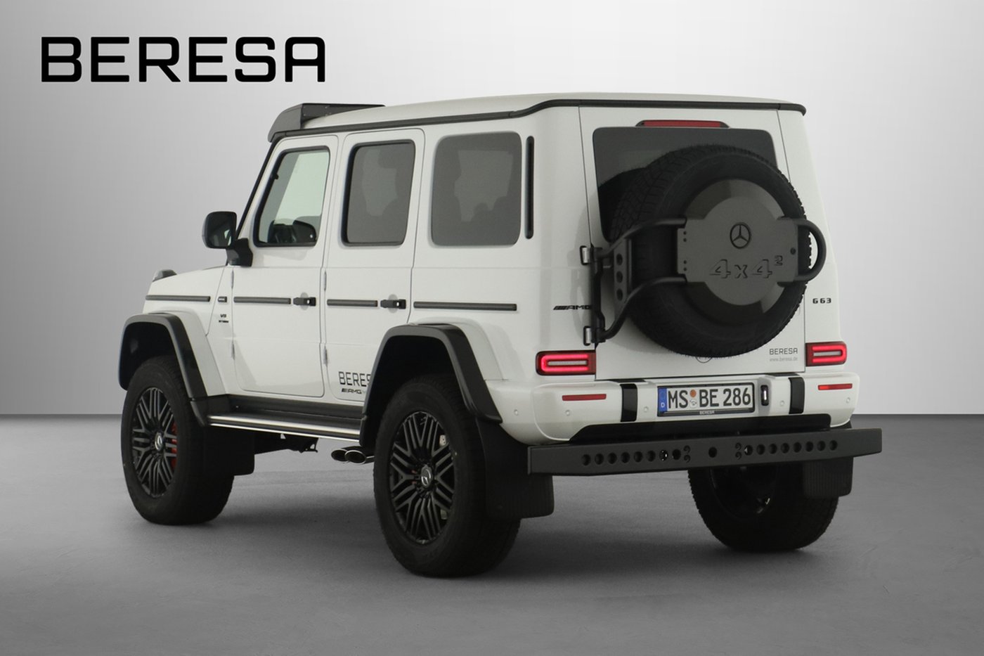 Mercedes-Benz G 63 AMG 4x4² Widescreen SHD Comand Burmester 36