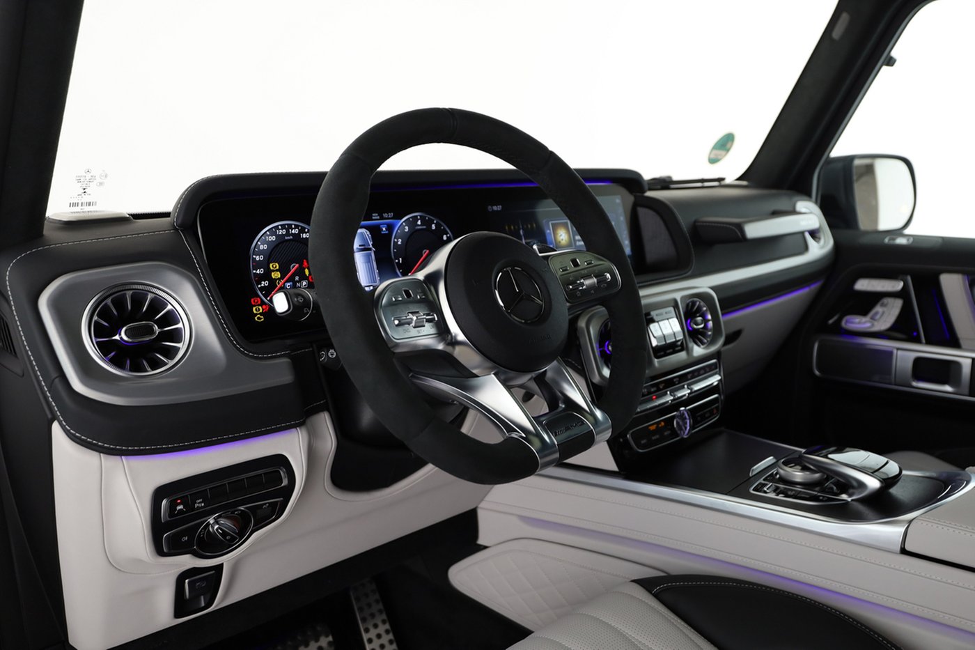 Mercedes-Benz G 63 AMG 4x4² Widescreen SHD Comand Burmester 36