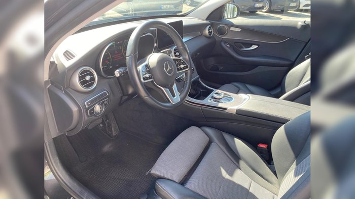 Mercedes-Benz C 300 e T Avantgarde Distronic Multibeam 360