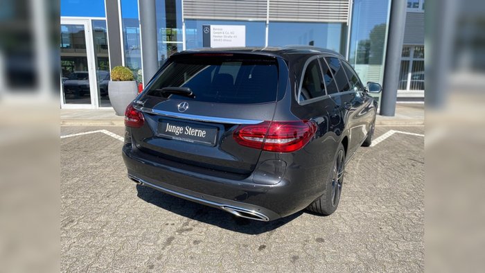 Mercedes-Benz C 300 e T Avantgarde Distronic Multibeam 360