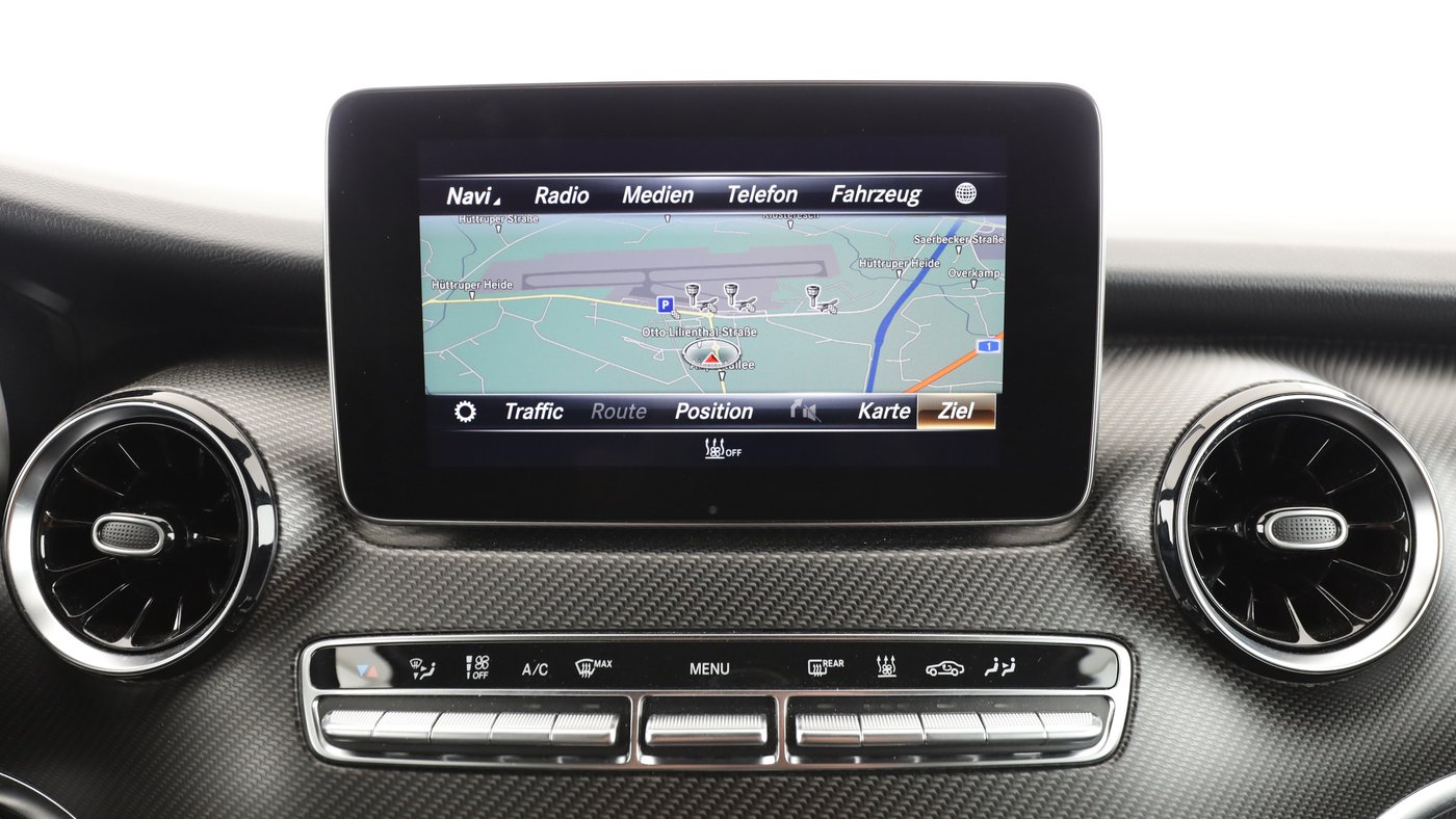 Mercedes-Benz V 300 Lang 4M 4x4 Allrad AMG Panorama Comand LED