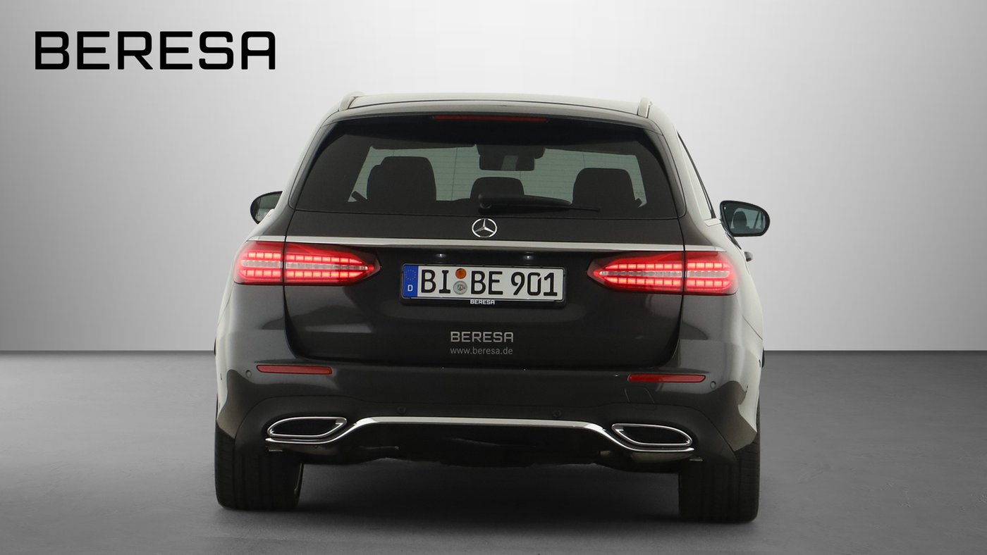 Mercedes-Benz E 450 4M T AMG Distronic AHK Pano Memory Sound